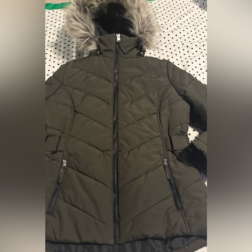 Women's  Puffer Jacket with Faux Fur Hood
